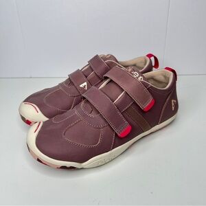 Brand new without tags Plae Nat size 3.5